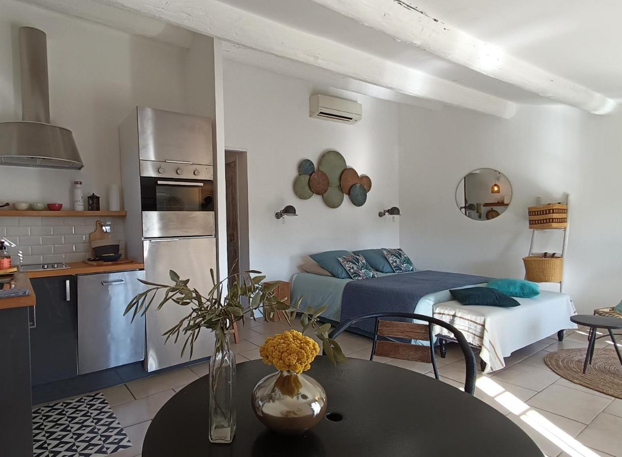 Apartamento Vue Imprenable Sur La Sorgue LʼIsle-sur-la-Sorgue Exterior foto